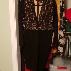 NWT Lulu's Lace Midi dress